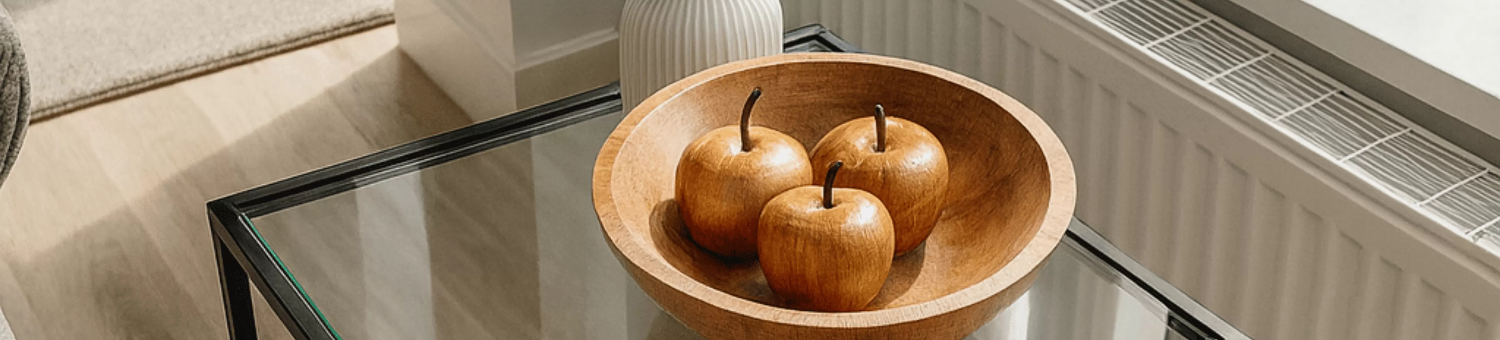 Şüşə səthli mebellərin doğru dizaynı (5 qayda)